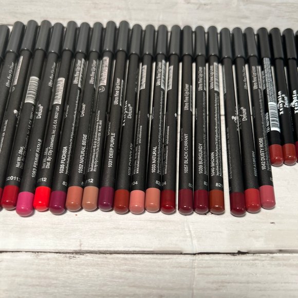 New (28) Italia Deluxe Ultra Fine Lip Liners Bundle Set - Picture 3 of 4